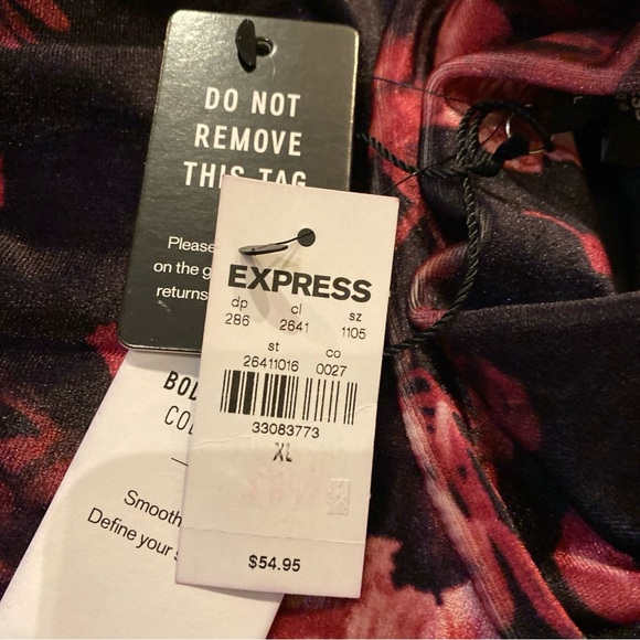 Express Ladies Floral Turtleneck Velvet Thong Bodysuit Sleeveless NWT - Picture 5 of 5